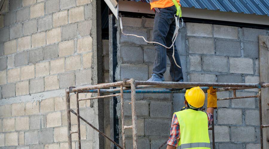 Expert Emergency Roof Repairs services in Goodnews Bay, AK